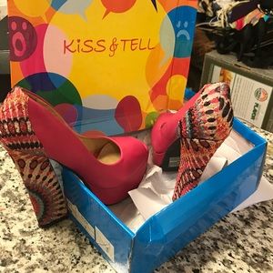 Platform fun and bright shoes with heels details